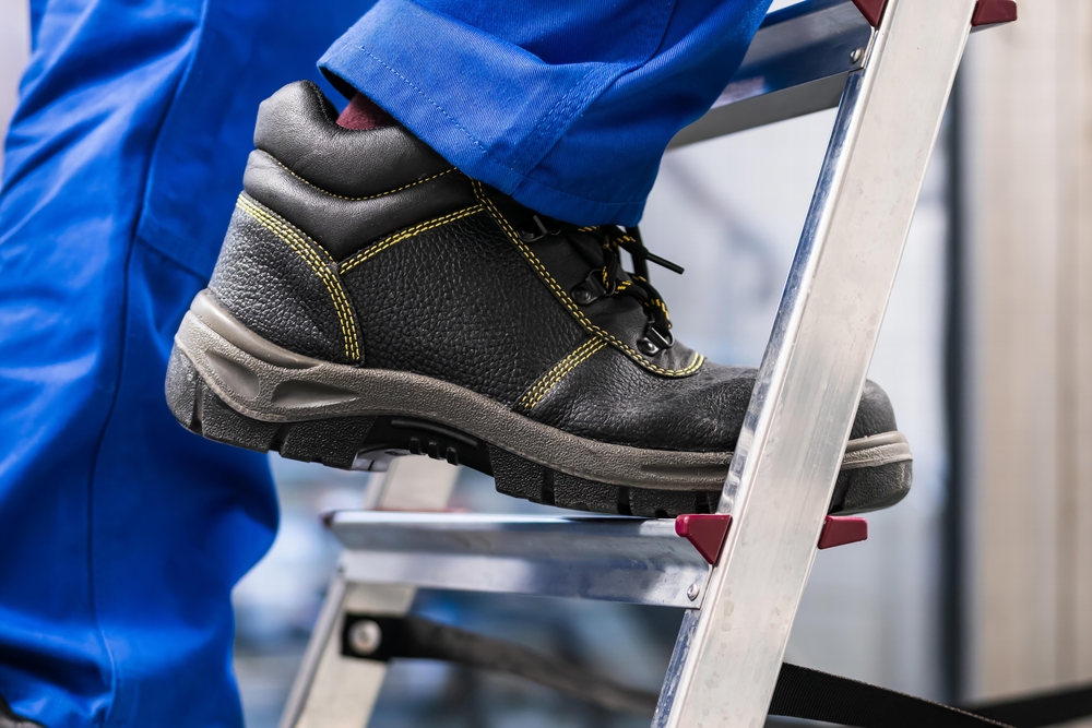 Klar til efterårsprojekter? Her er hvorfor du bør opgradere til en trappestige i aluminium Klar til efterårsprojekter? Her er hvorfor du bør opgradere til en trappestige i aluminium